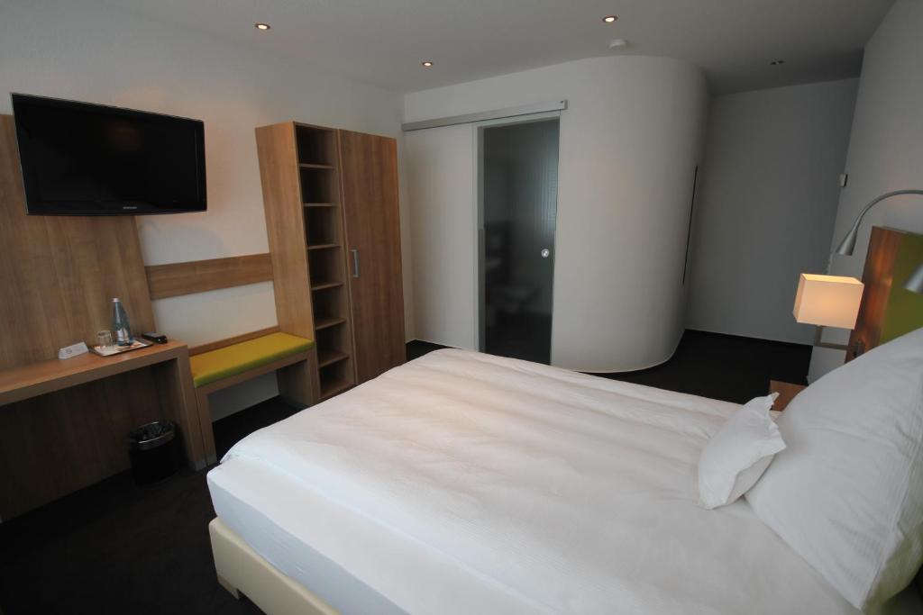Hotel Go2Bed Weil Am Rhein - Basel Стая снимка