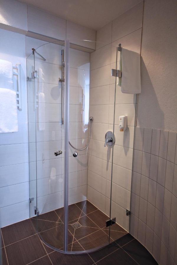 Hotel Go2Bed Weil Am Rhein - Basel Стая снимка